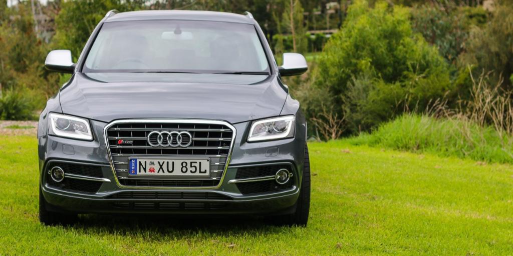 802855AUDISQ51359.jpg