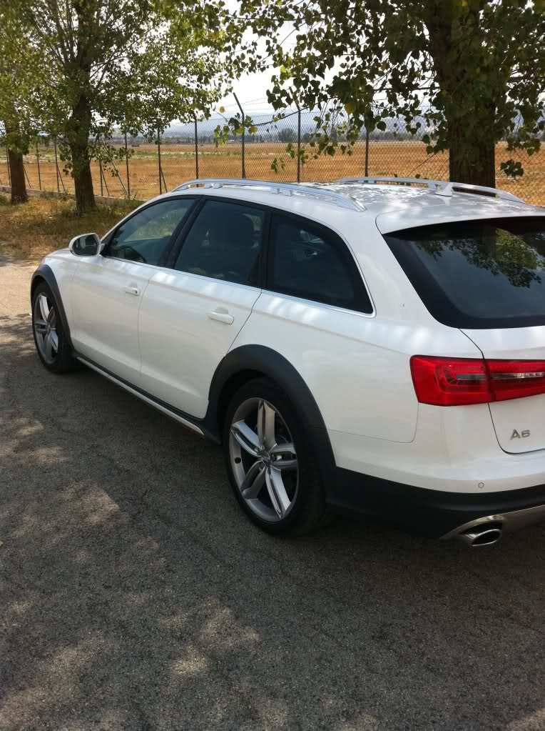 803301150AUDIA6C7ALLROAD.jpg