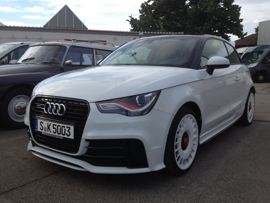 803450A1QUATTRO405.jpg