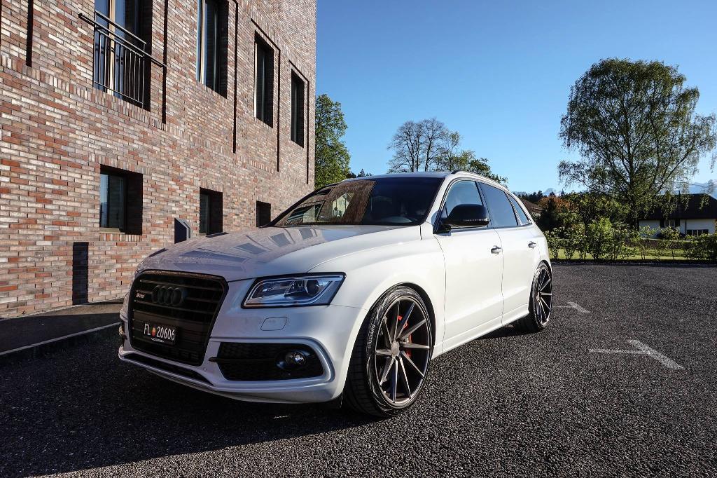804925AUDISQ52046.jpg