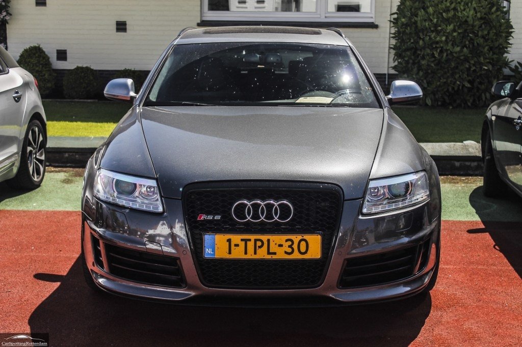 806763RS61410.jpg