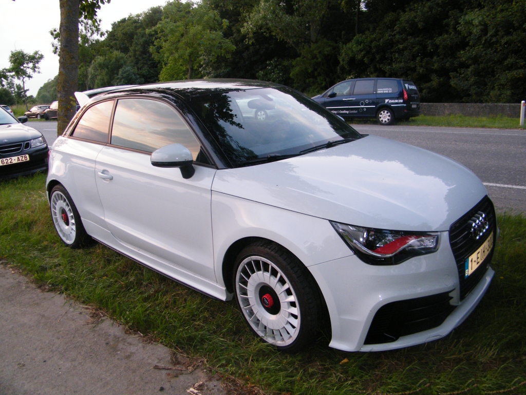 808190A1QUATTRO398.jpg