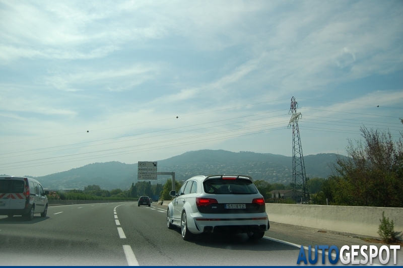 808780077Q7V12ESQUIROU.jpg