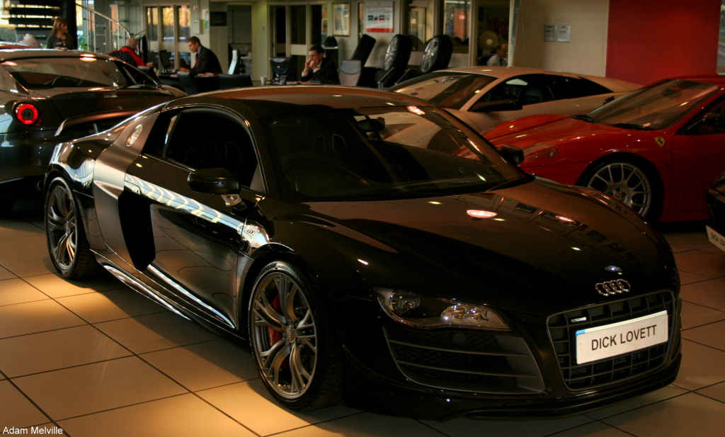 809225R8GT352ESQUIROU.jpg