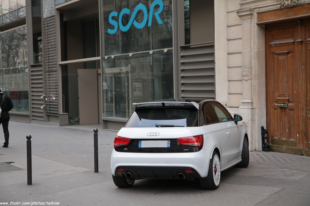 809260A1QUATTRO153.jpg