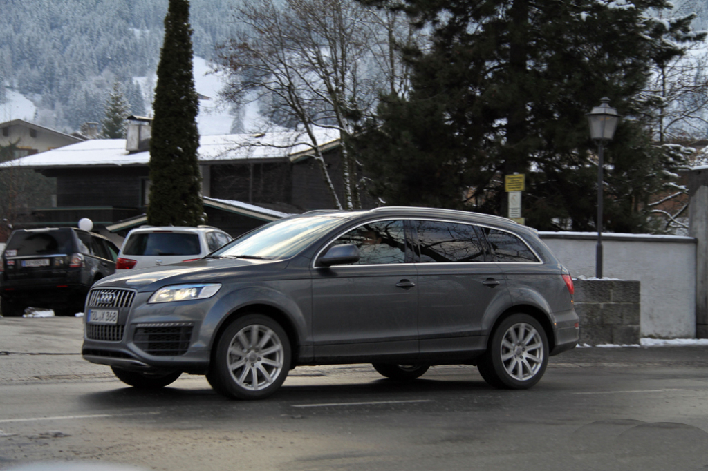8096141006Q7V12.jpg