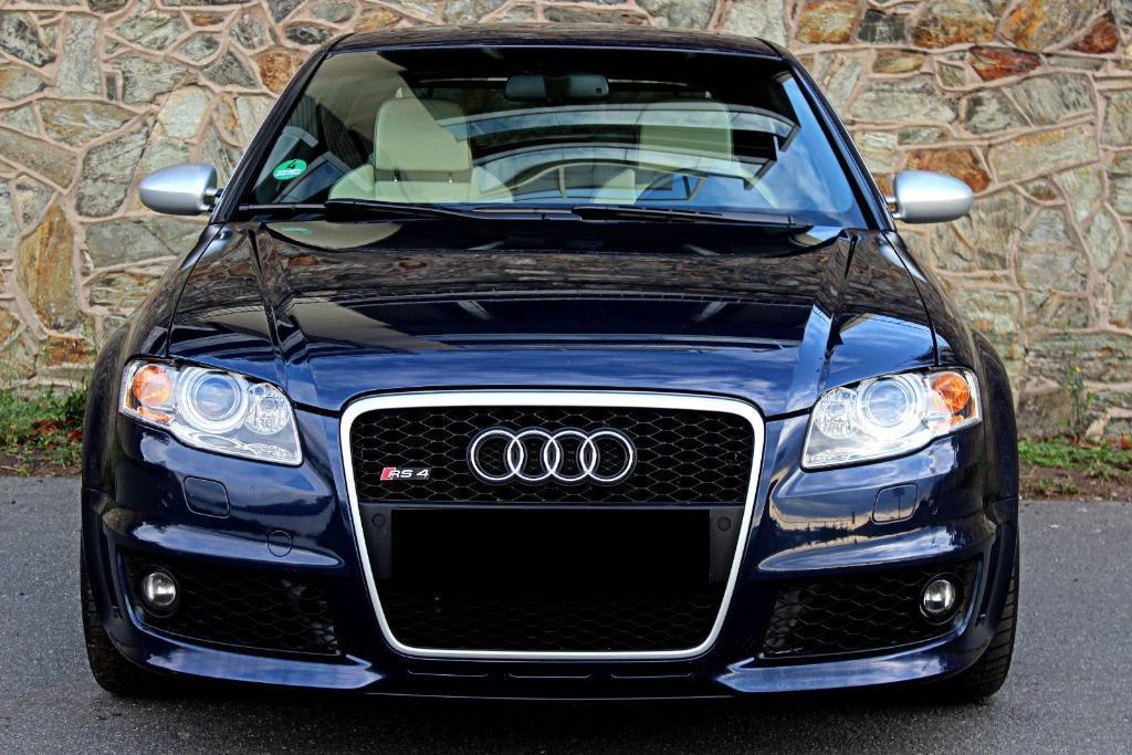 810286AUDIRS42386.jpg