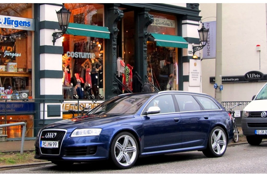 810291RS6597.jpg