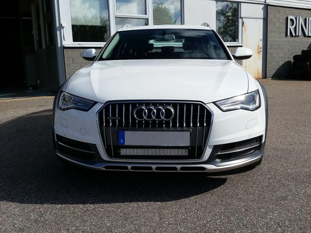 812546817AUDIA6C7ALLROAD.jpg