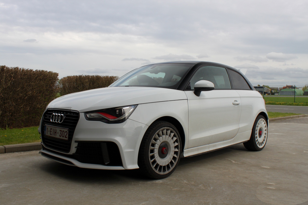 813732A1QUATTRO356.jpg