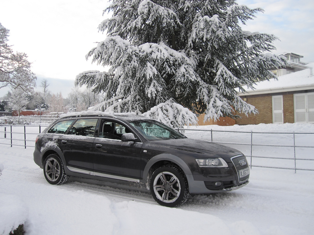 815306374AUDIA6C6ALLROAD.jpg