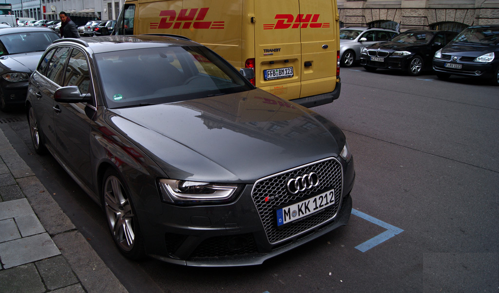 816855RS4B8421.jpg
