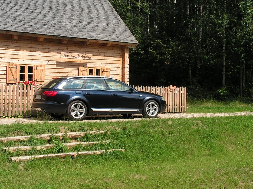 817176514AUDIA6C6ALLROAD.jpg