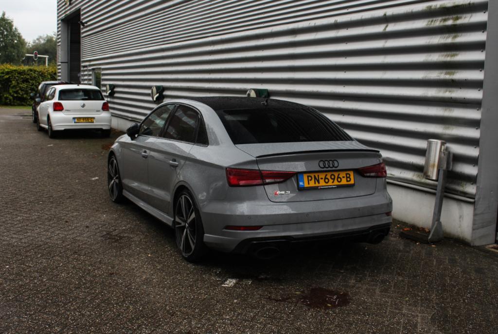 817618RS38V3157.jpg