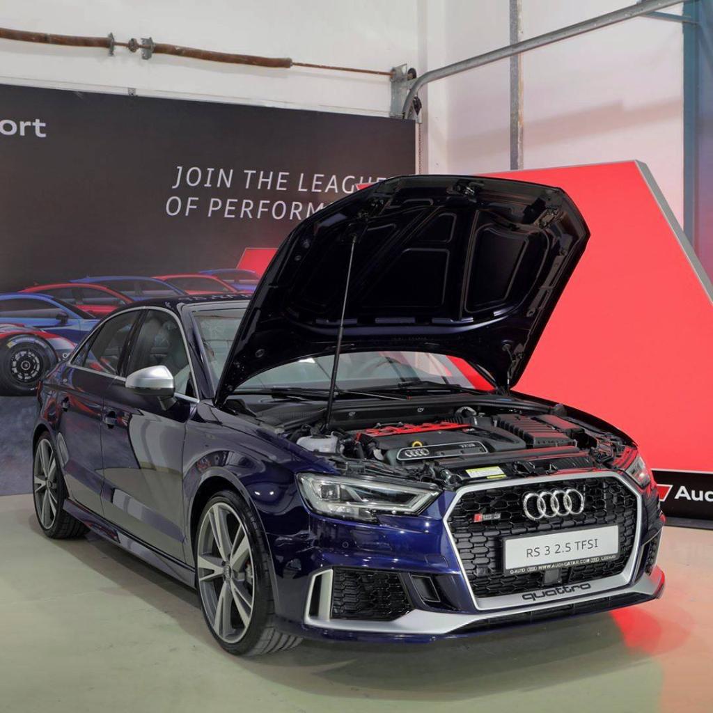 817676RS38V2390.jpg