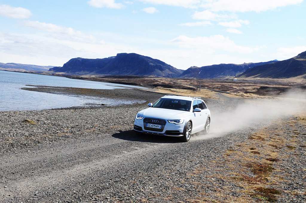 818000054AUDIA6C7ALLROAD.jpg