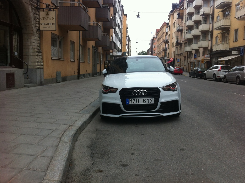 818547A1QUATTRO428.jpg