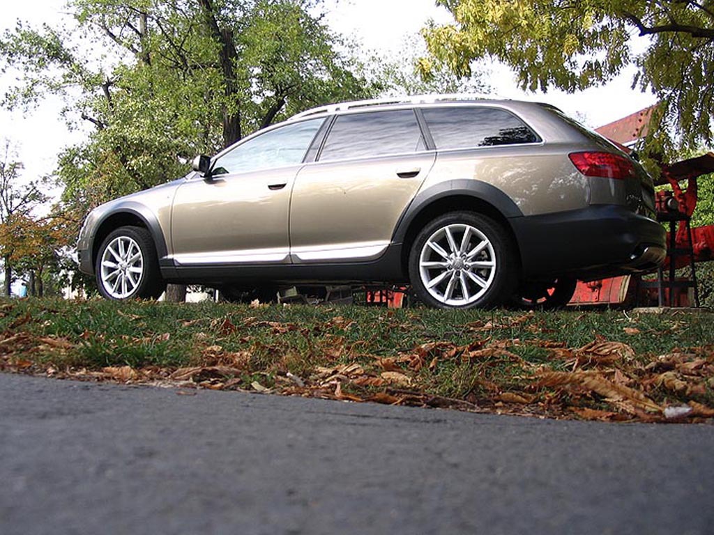 818620238AUDIA6C6ALLROAD.jpg