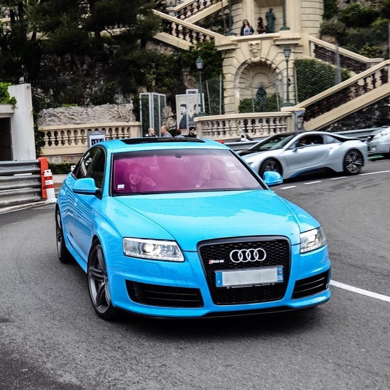 818789RS62020.jpg