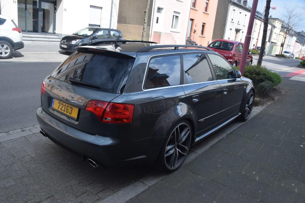 819173AUDIRS43366.jpg