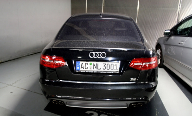 82050065S6ESQUIROU.jpg