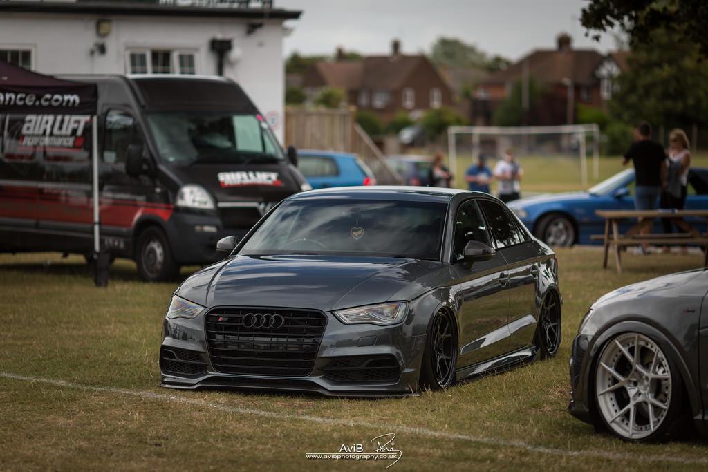 820540S38V2681.jpg