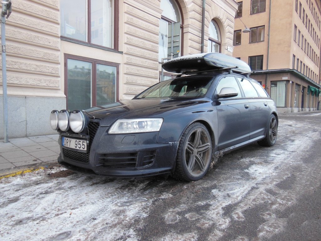 821170RS6964.jpg