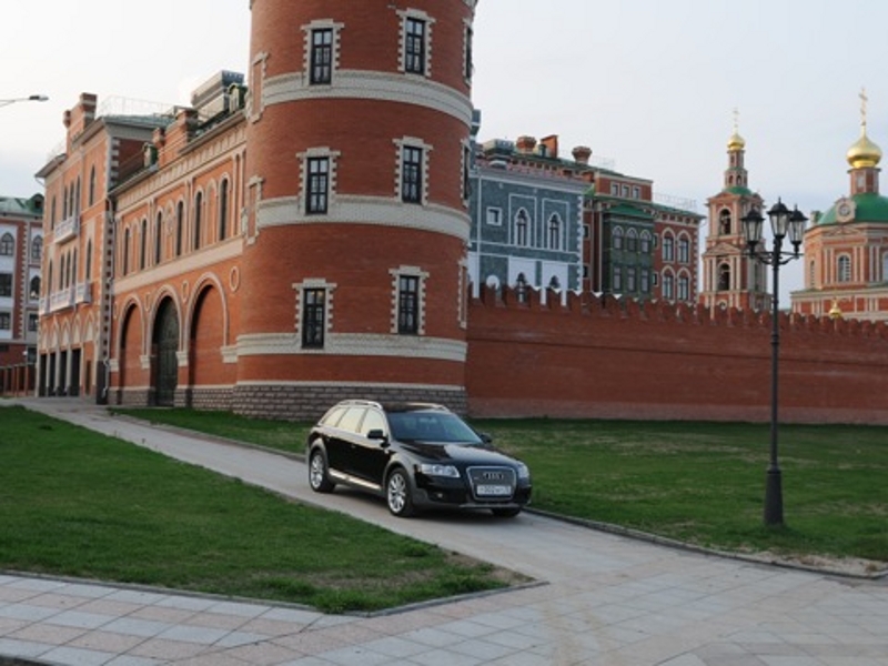 821562477AUDIA6C6ALLROAD.jpg