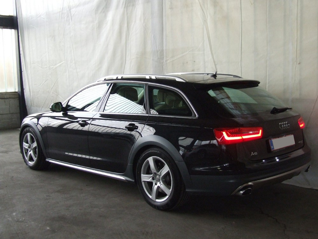 821916200AUDIA6C7ALLROAD.jpg