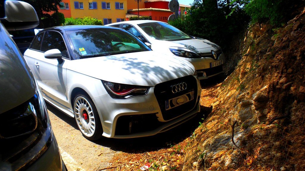 822131A1QUATTRO922.jpg