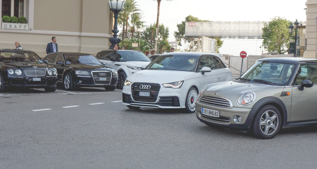 824742A1QUATTRO977.jpg