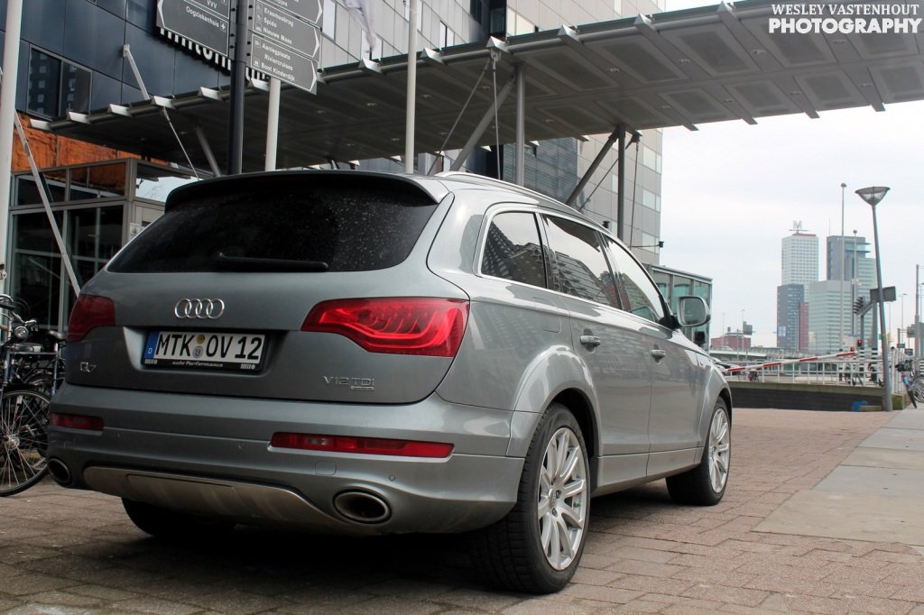 826171733Q7V12.jpg