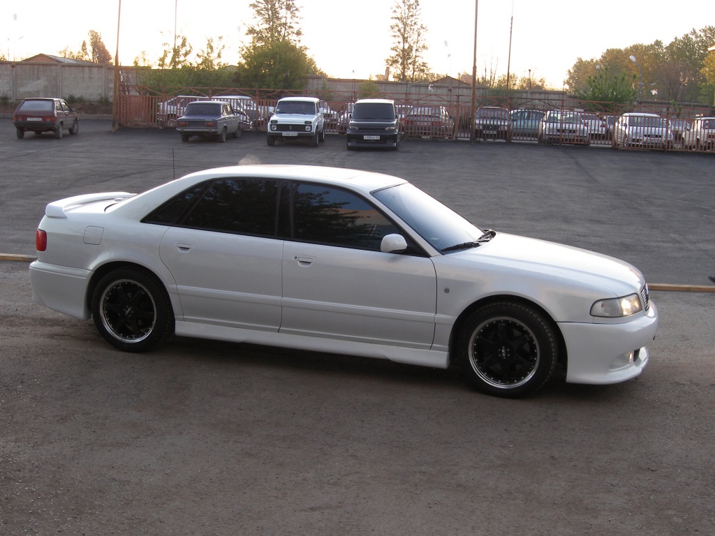 827541tuningaudia84d1.jpg