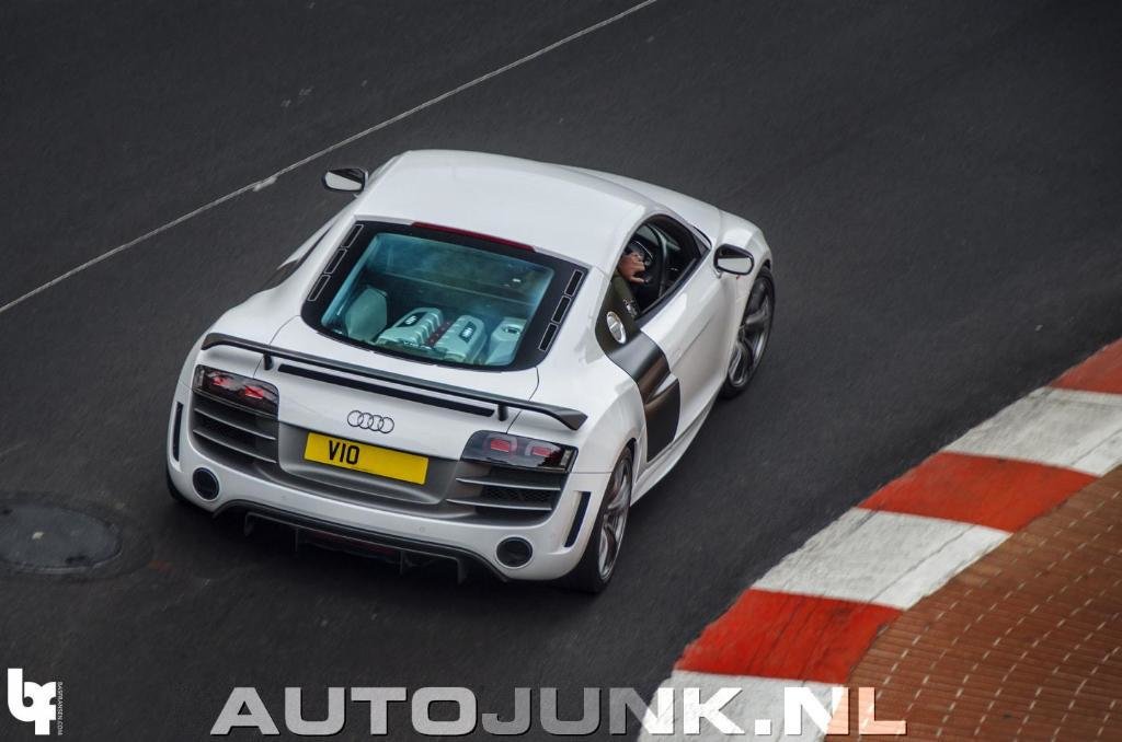 827592R8GT1611.jpg
