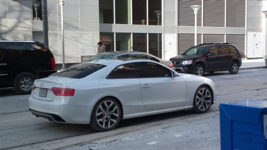 828004AUDIRS5659.jpg