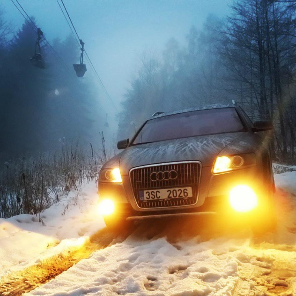 830687629AUDIA6C6ALLROAD.jpg