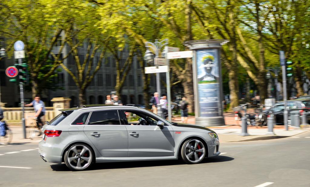 831470RS38V1295.jpg