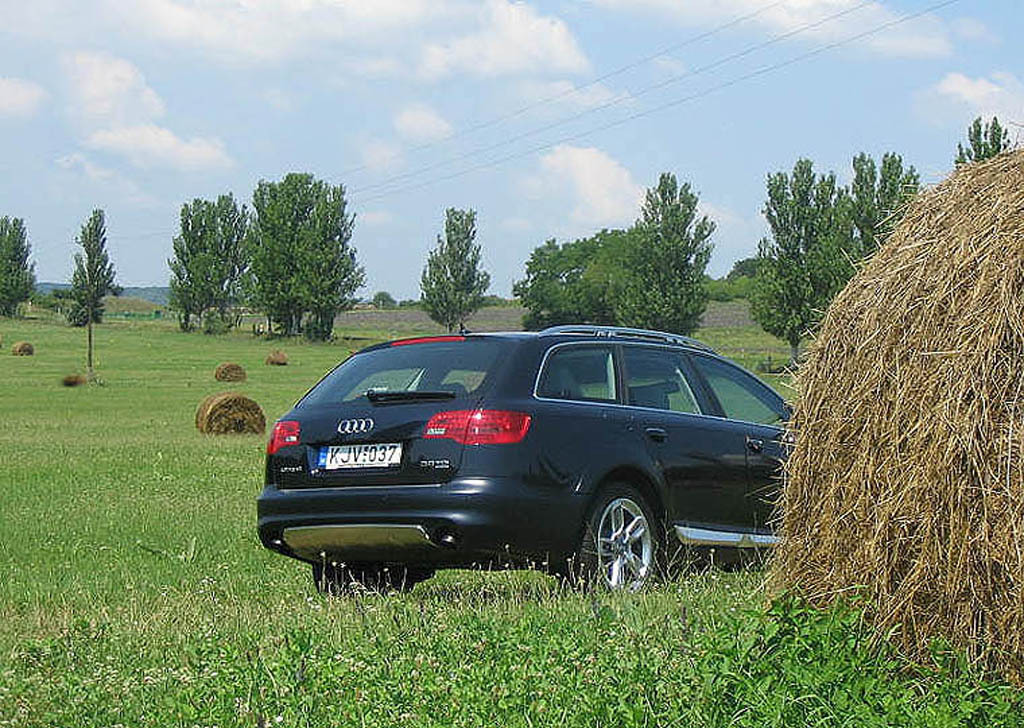 83165647AUDIA6C6ALLROAD.jpg