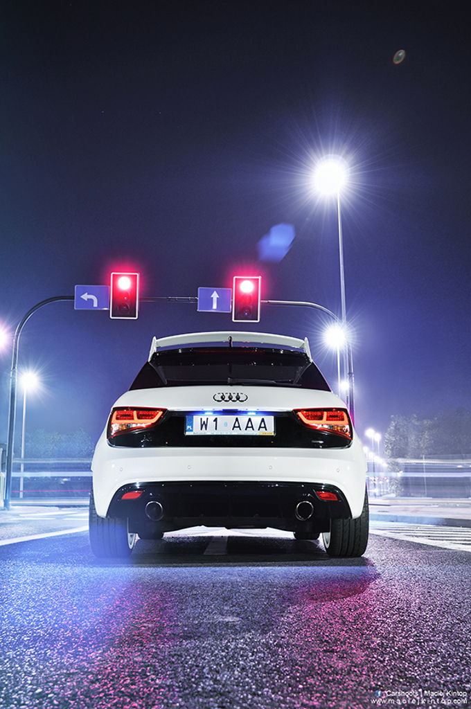 831830A1QUATTRO189.jpg