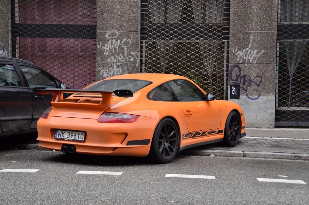 8324031881GT3RS.jpg