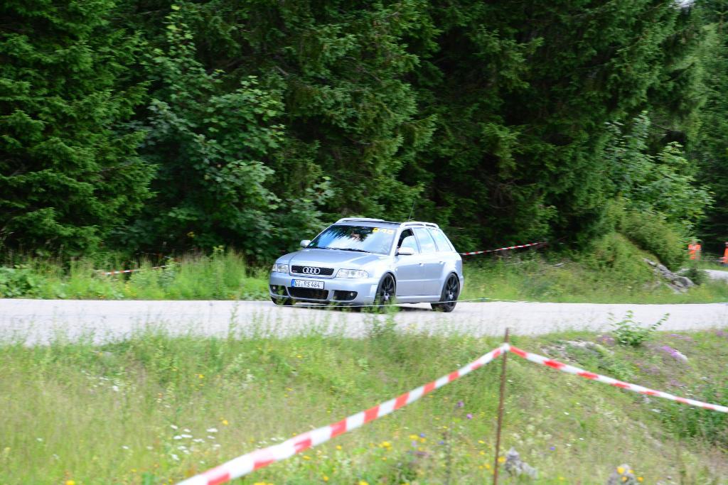 8344511282QUATTROLEGENDE2017.jpg