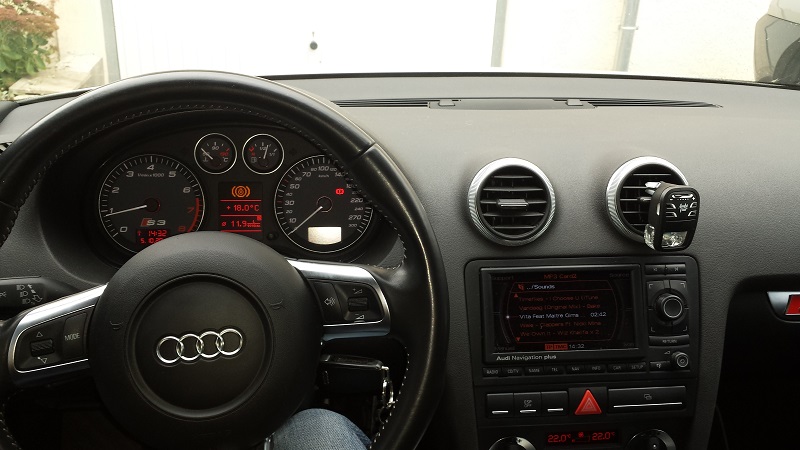 834626audis32.jpg