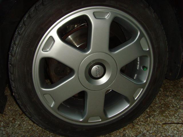 834837SNV30165.jpg
