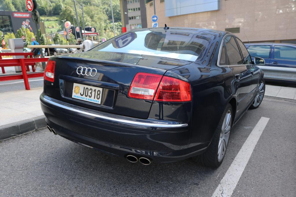 8353891926S8D3.jpg
