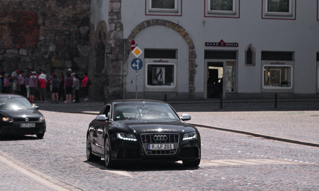 835401AUDIRS5671.jpg