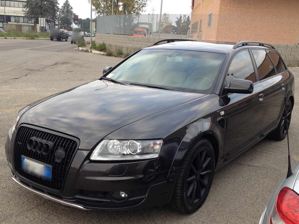 835965528AUDIA6C6ALLROAD.jpg