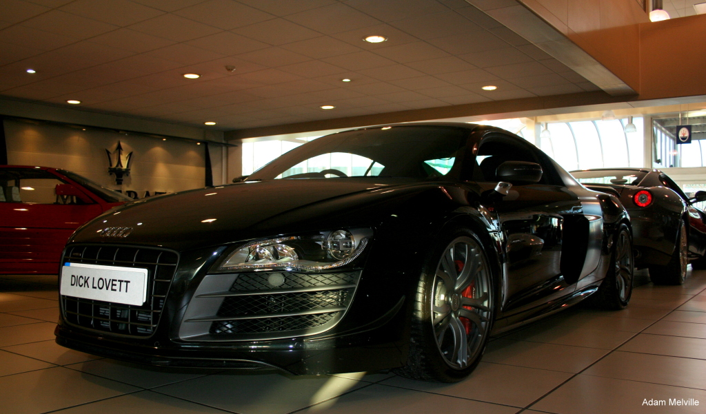 836997R8GT356ESQUIROU.jpg