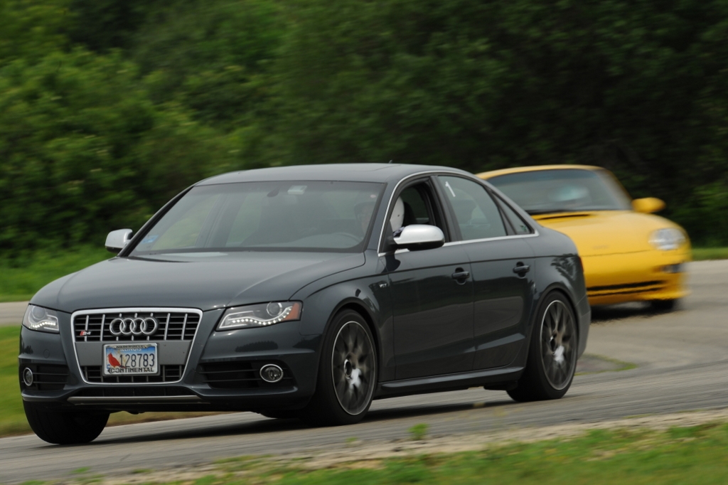 838088175S4ESQUIROU.jpg