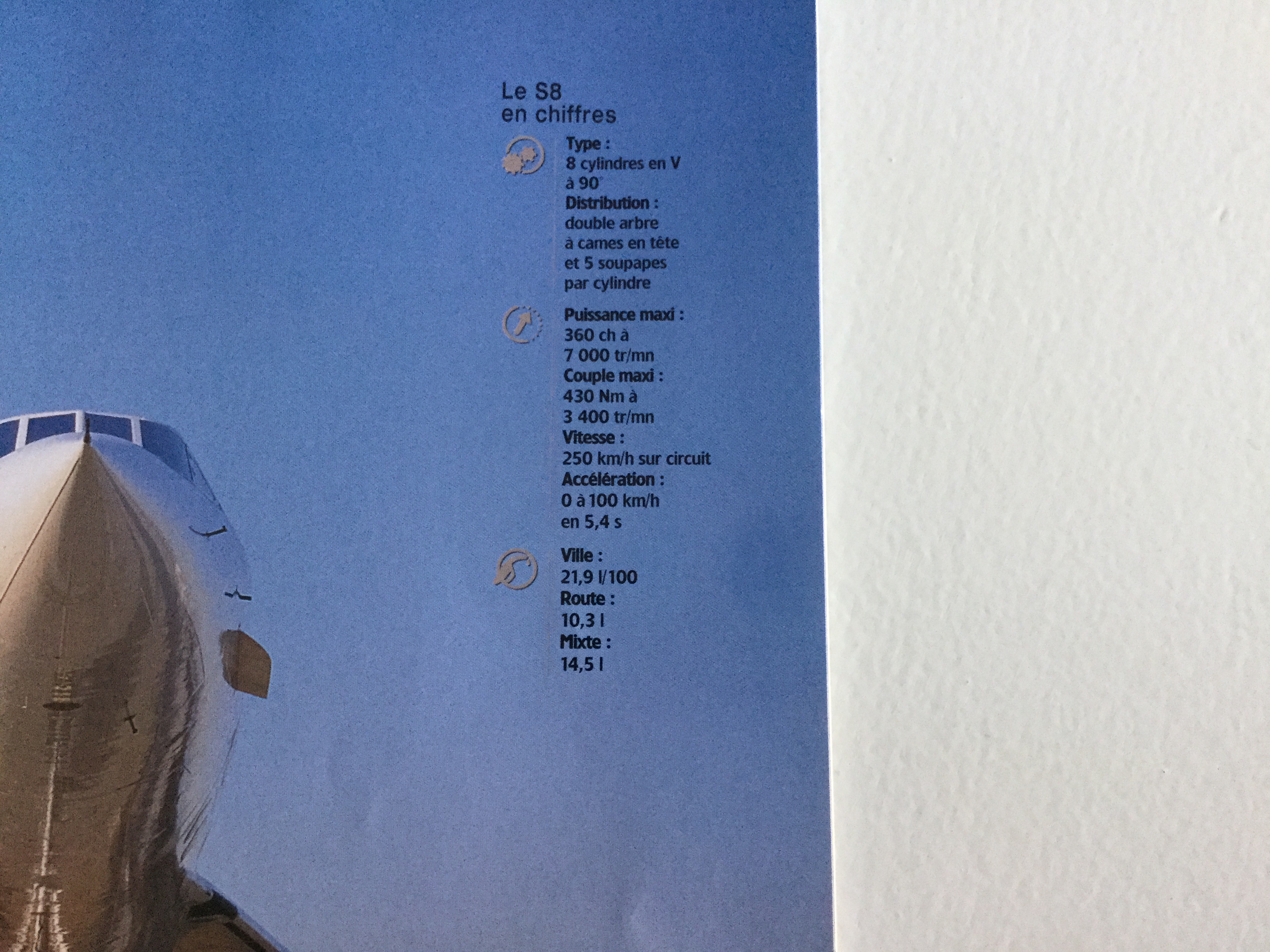 840164livres812.jpg