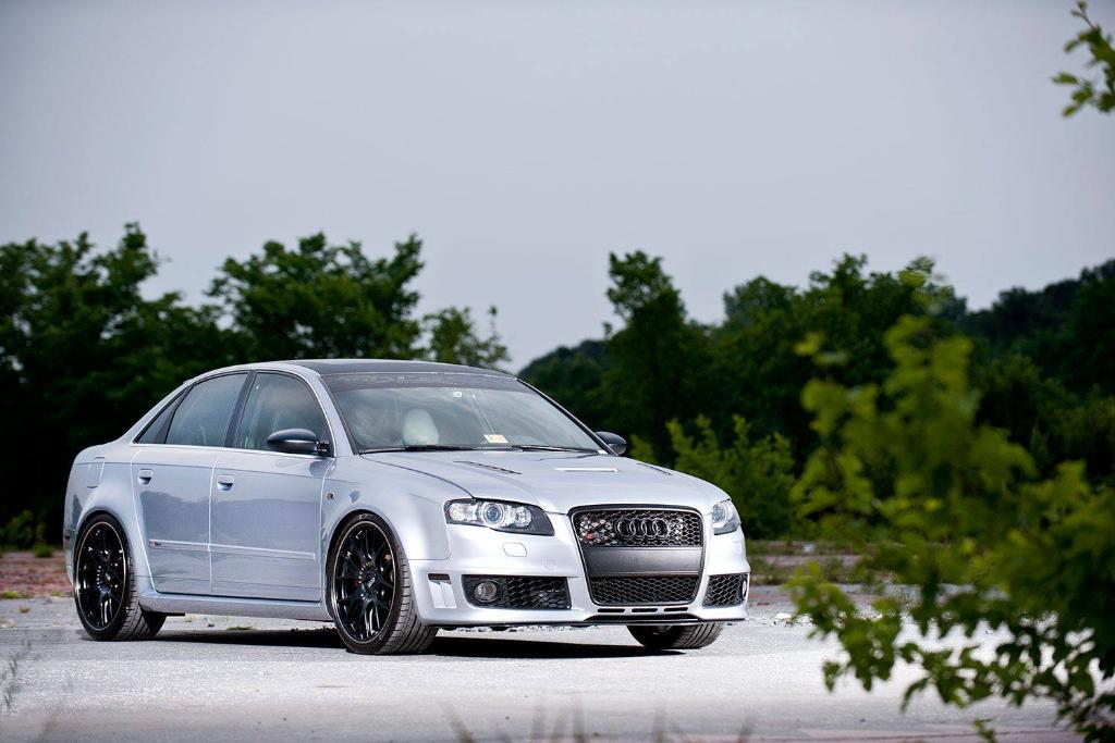 840252AUDIRS42477.jpg